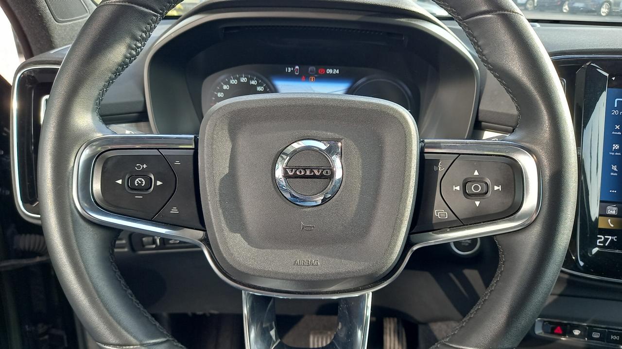 Volvo XC40 T4 Recharge Plug-in Hybrid automatico Core