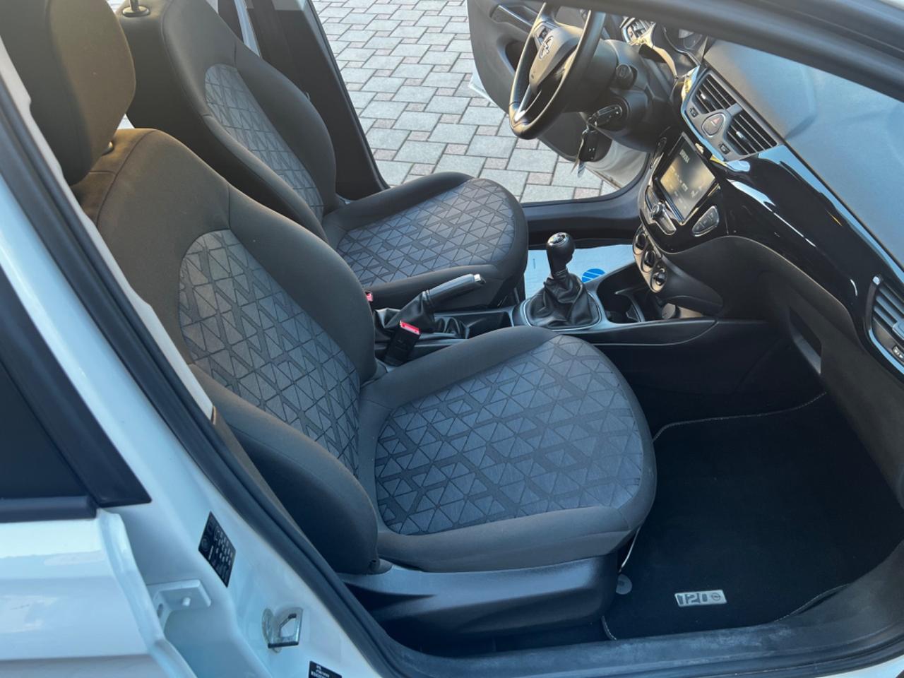 Opel Corsa 1.4 90CV GPL bi-color Black Edition