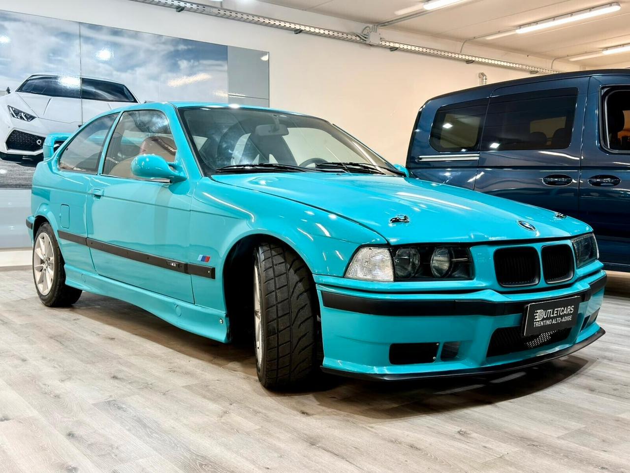 BMW 320i COMPACT DRIFT