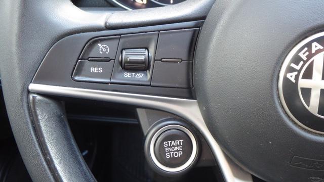ALFA ROMEO Giulia 2.2 Turbodiesel 136 CV AT8 Business