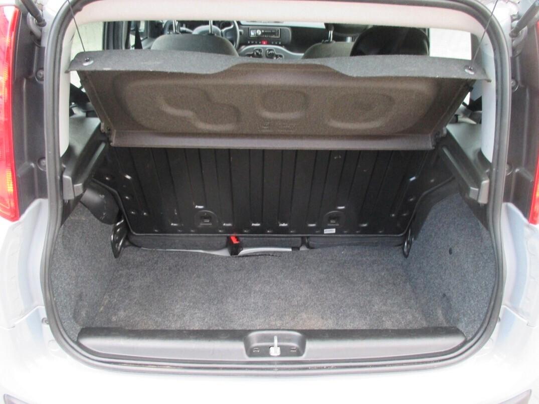 Fiat Panda 1.0 Hybrid Euro6 Per Neopatenteti