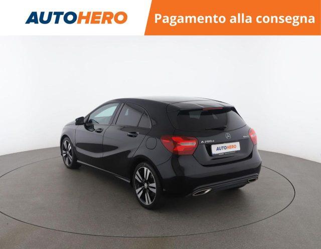 MERCEDES-BENZ A 200 d Automatic 4Matic Sport