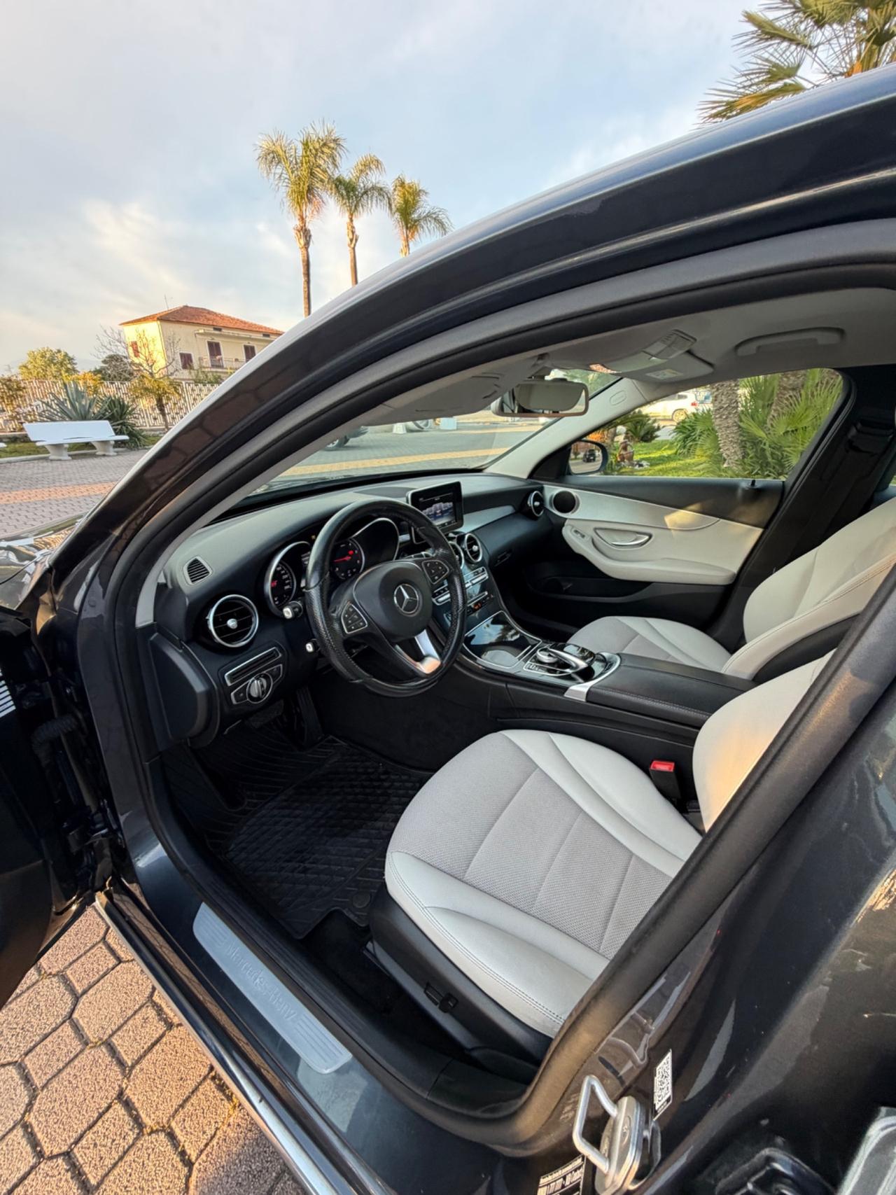 Mercedes-benz C 200 d Premium