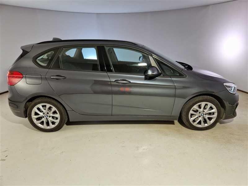 BMW 225 e ACTIVE TOURER iPerformance Business autom.