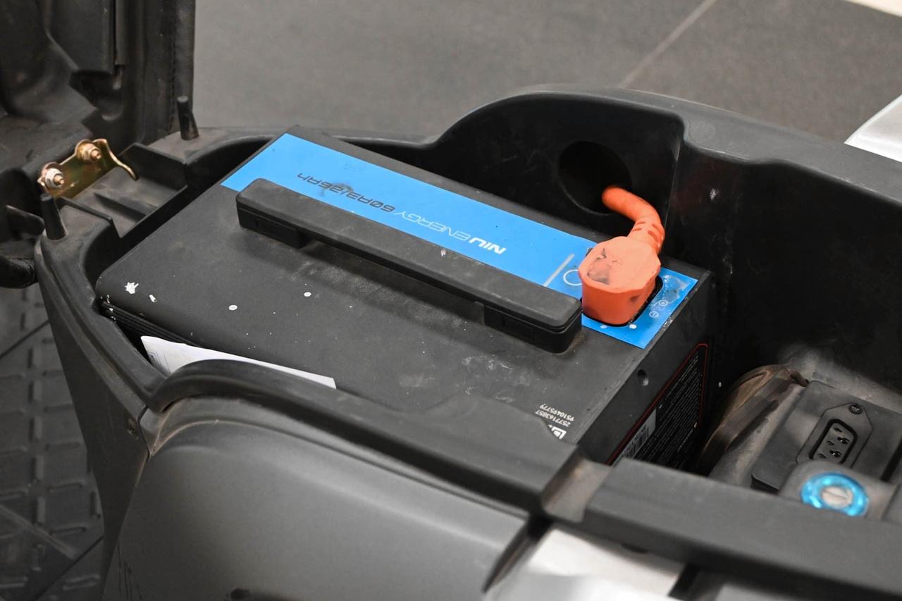 NIU NQi GTS (extended range)