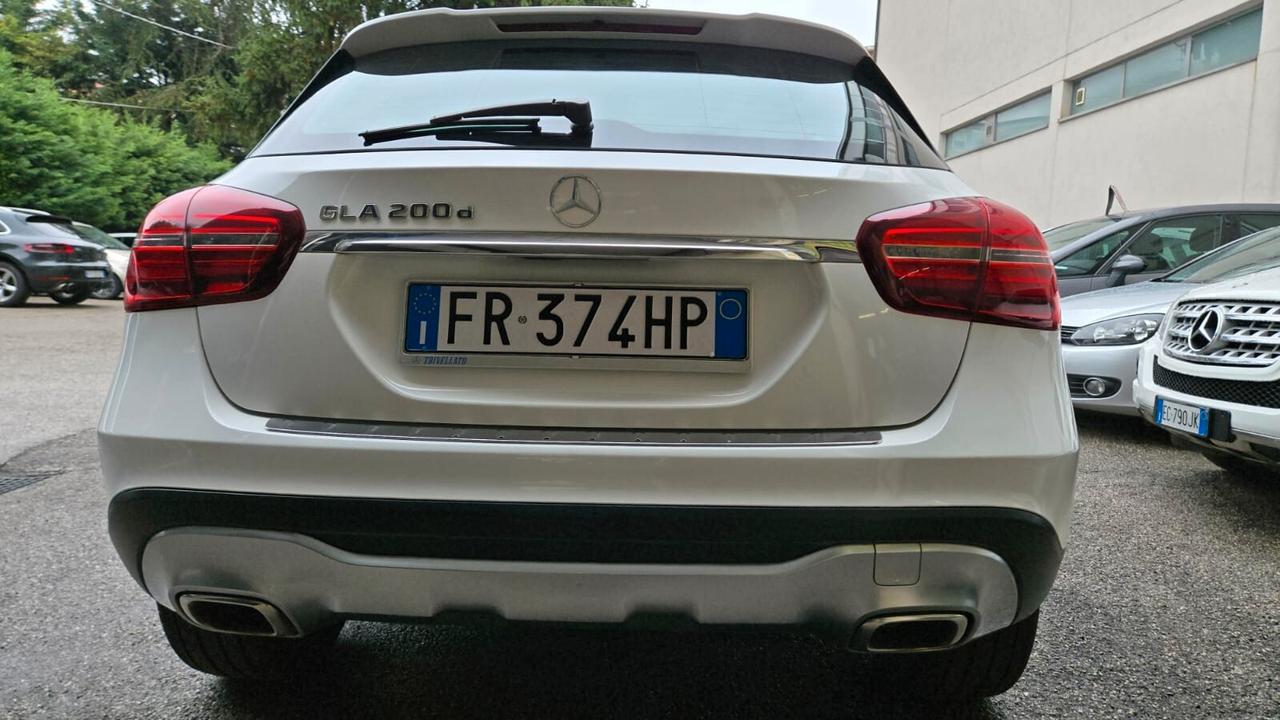 Mercedes-benz CLA 200d Automatic Premium