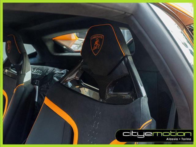 LAMBORGHINI Huracan Huracán 5.2 V10 Tecnica RWD Coupé