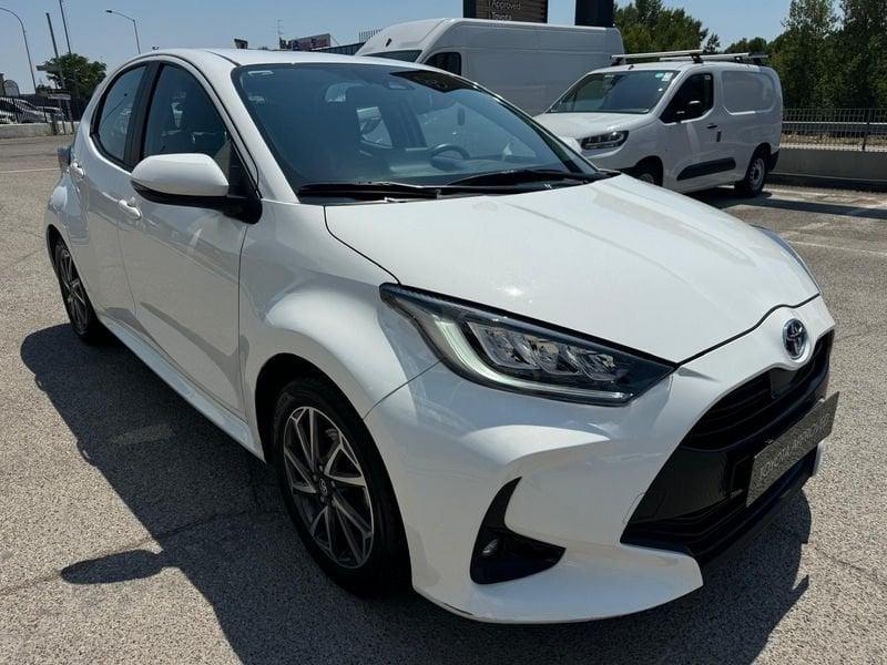 Toyota Yaris Hybrid Trend MY22
