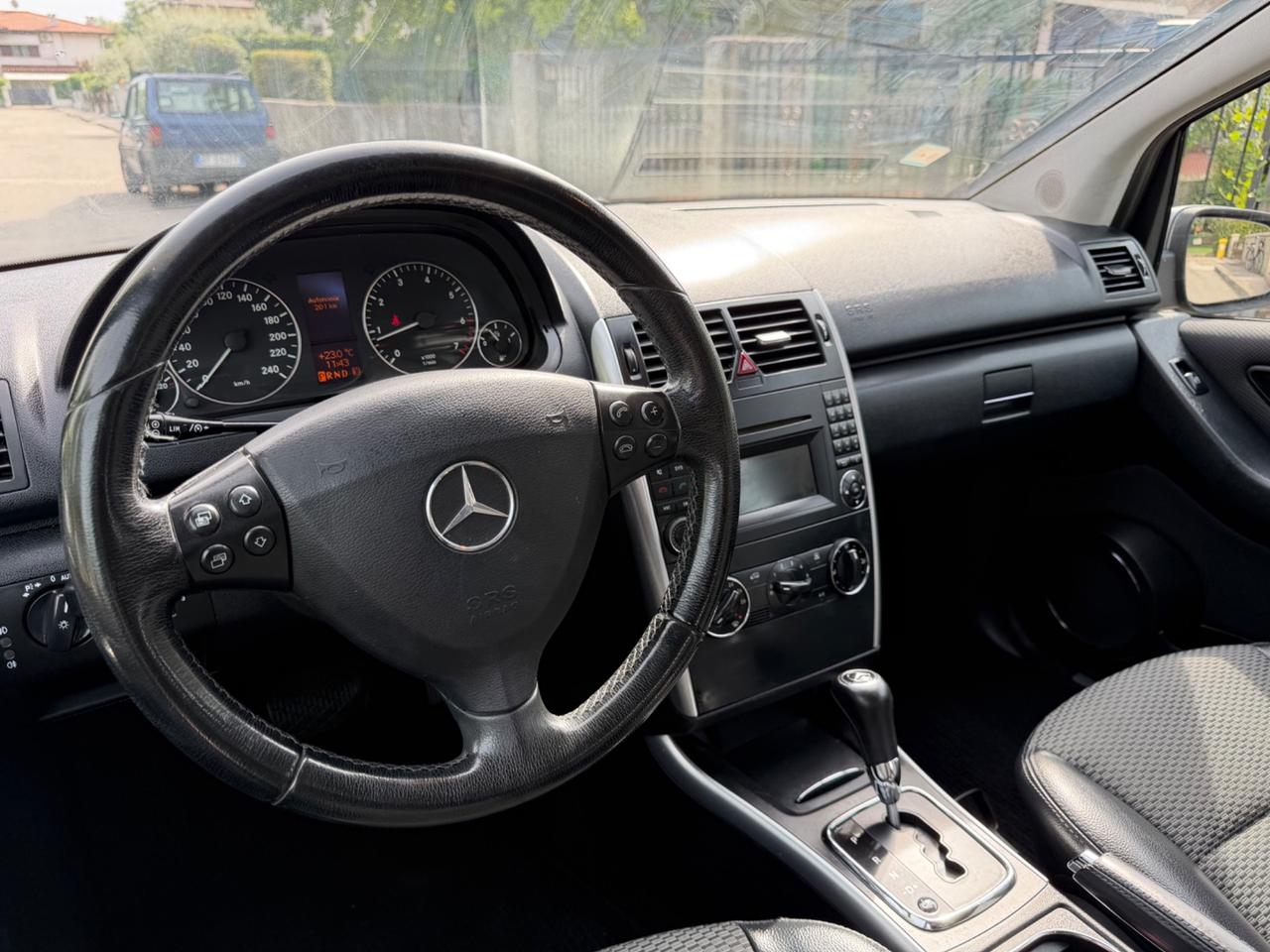 Mercedes-benz A 170