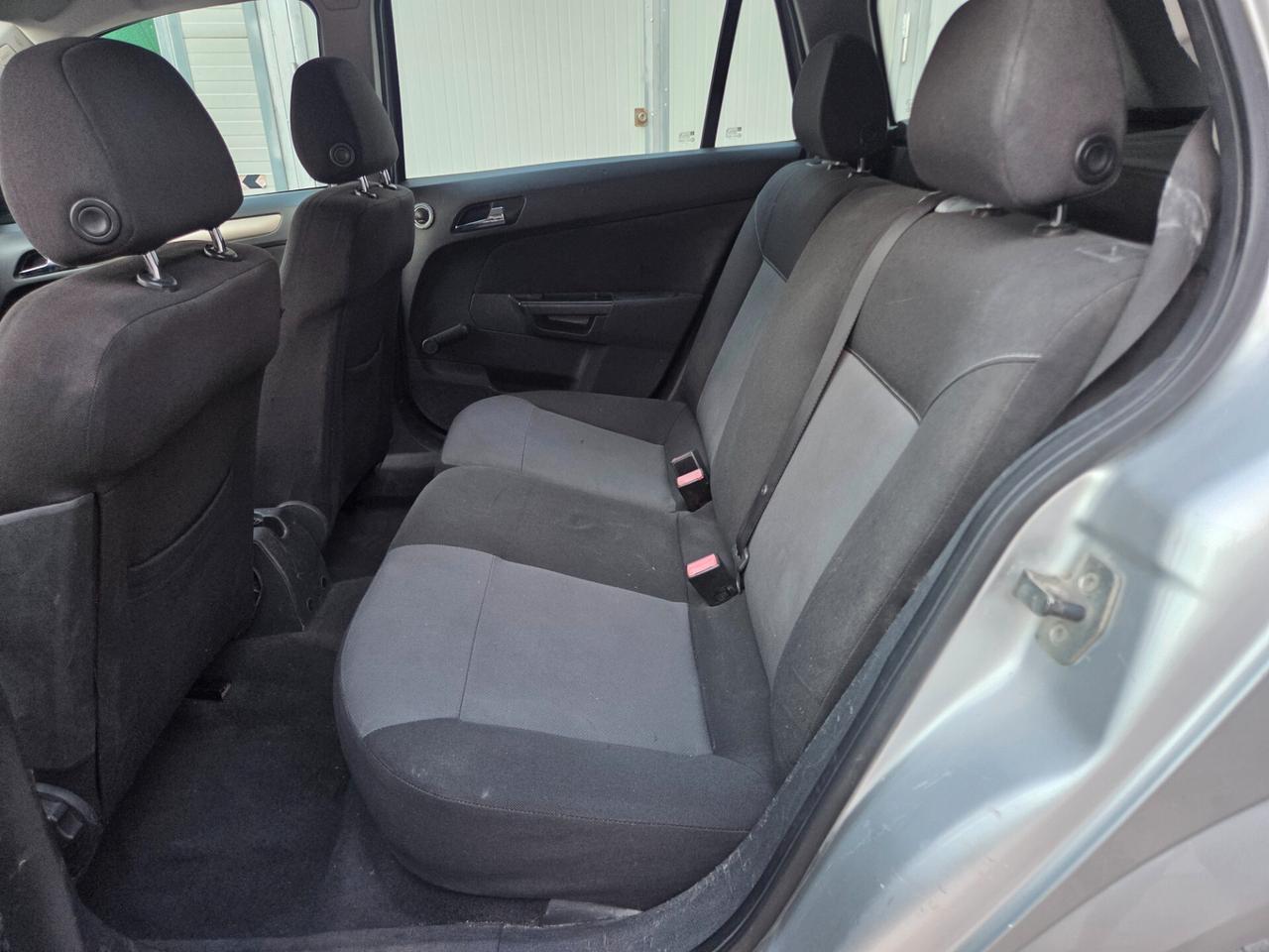 Opel Astra 1.7 CDTI 110CV Station Wagon Cosmo
