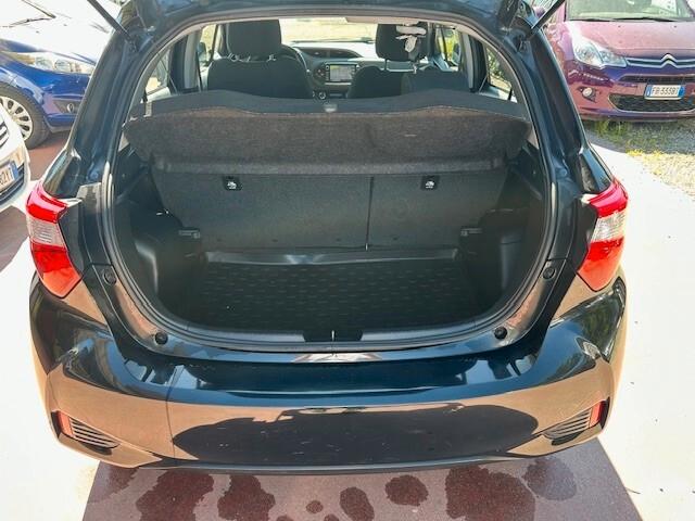 Toyota Yaris 1.5 Hybrid 5 porte Active, AUTOMATICA!!