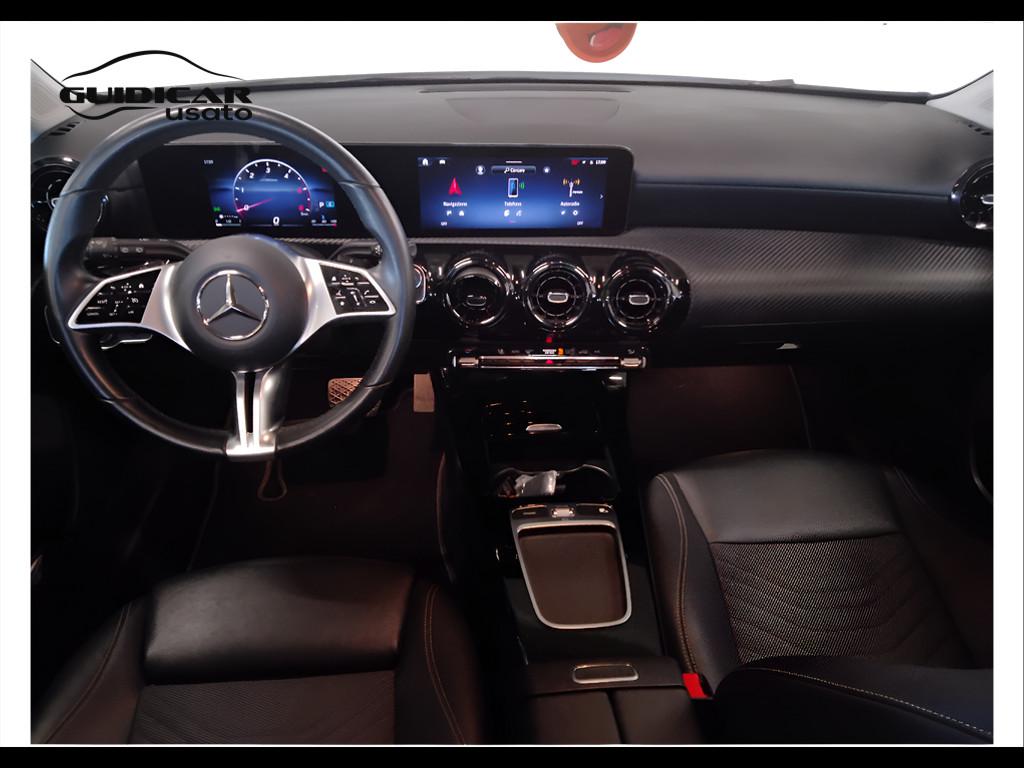 Mercedes-Benz Classe A - W177 2023 - A 180 d Advanced auto