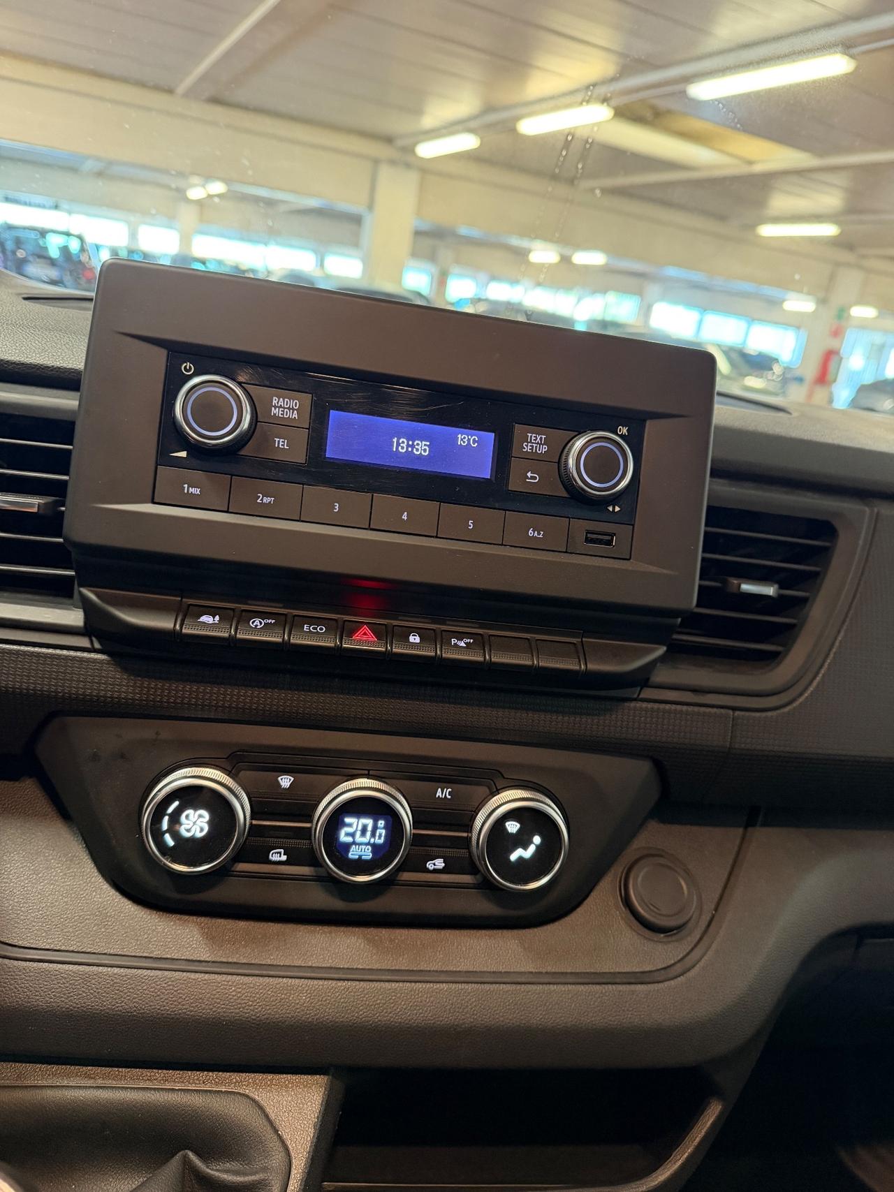 Renault Trafic T27 2.0 dCi 150CV L1H1 Furgone