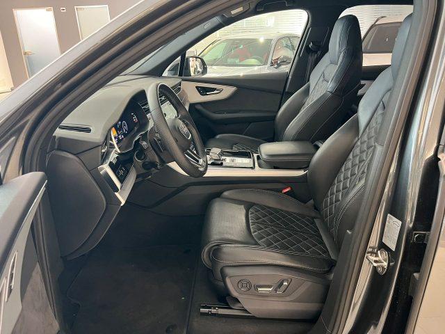 AUDI Q7 3.0 55 TFSI quattro tiptronic Sport