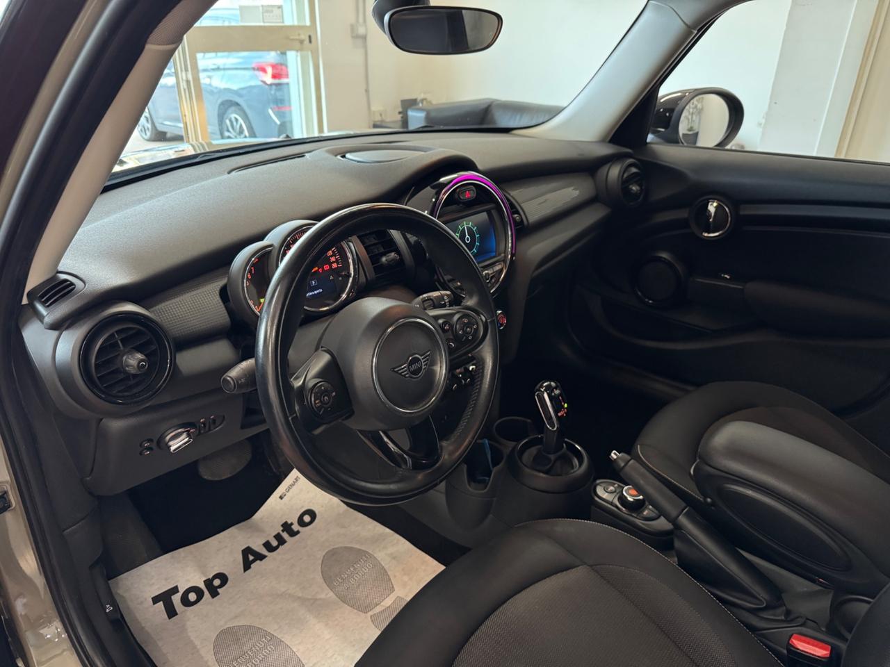 MINI 1.5 COOPER AUT. BUSINESS 5p. - MY20