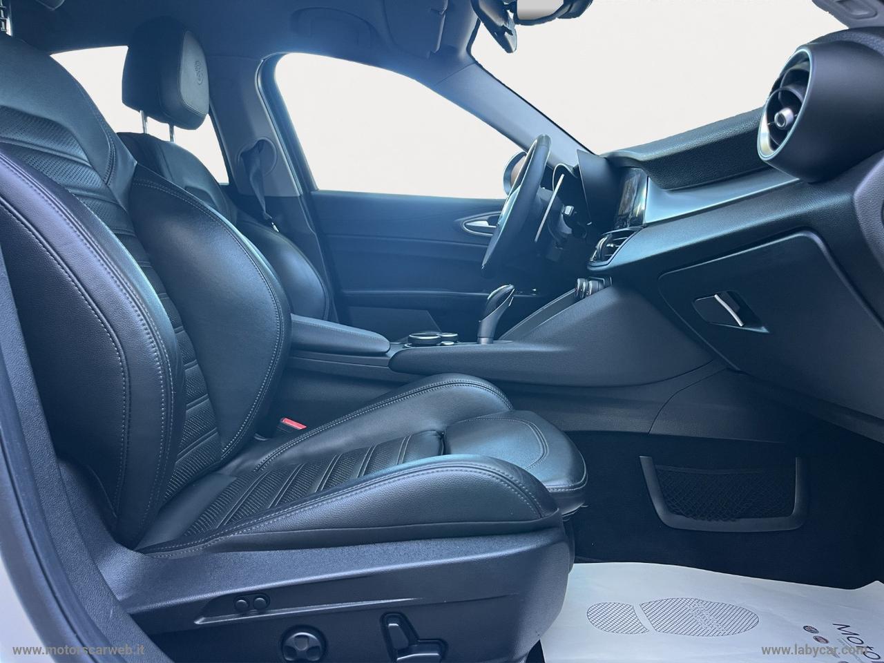 ALFA ROMEO Giulia 2.2 TD 210 CV AT8 AWD Q4 Veloce