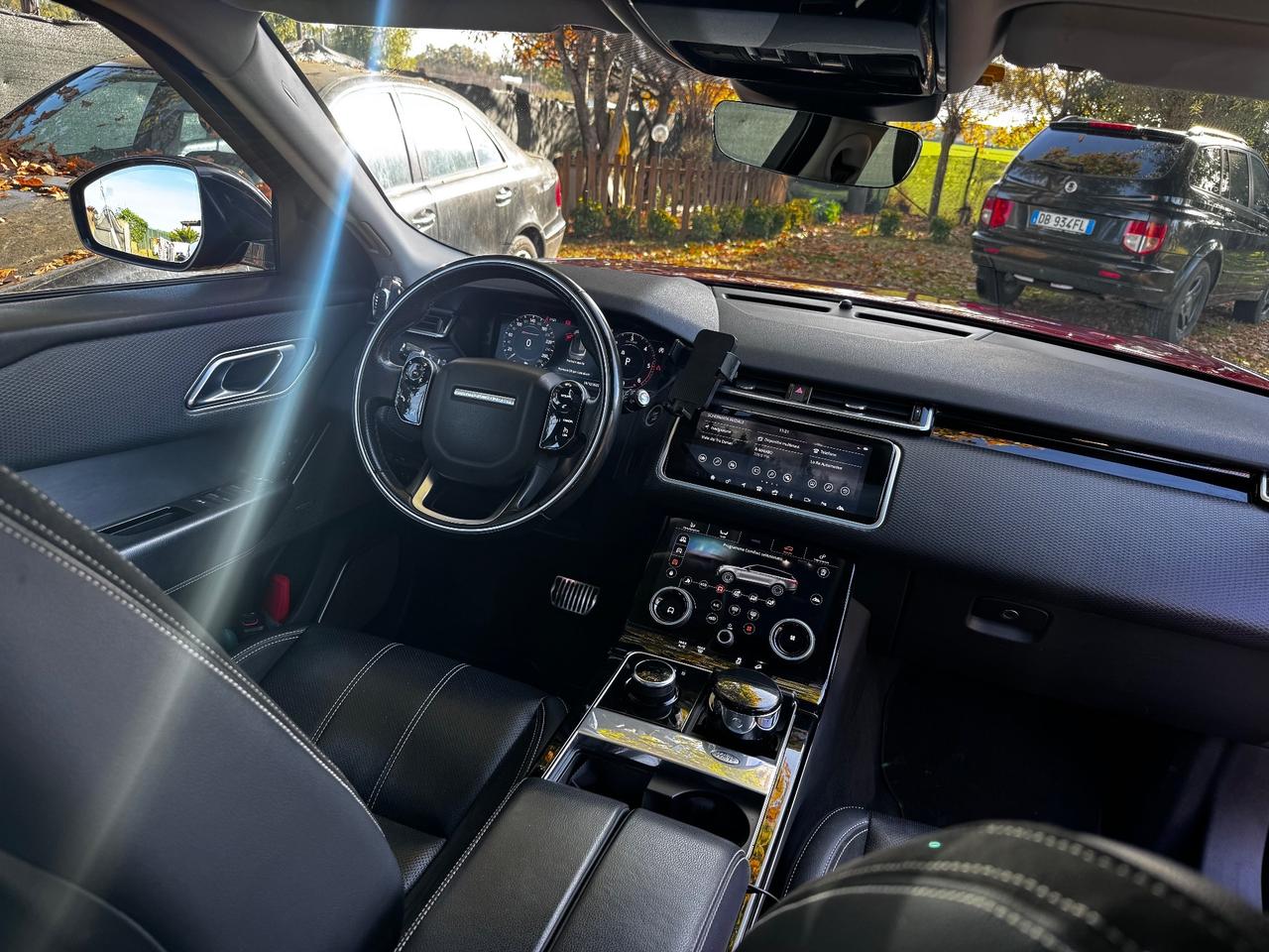 Land Rover Range Velar 3.0D V6 300 CV R-Dynamic S