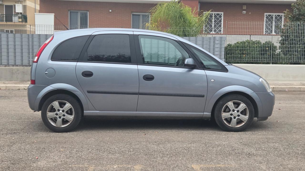 Opel Meriva 1.7 CDTI 101CV Cosmo uni pro