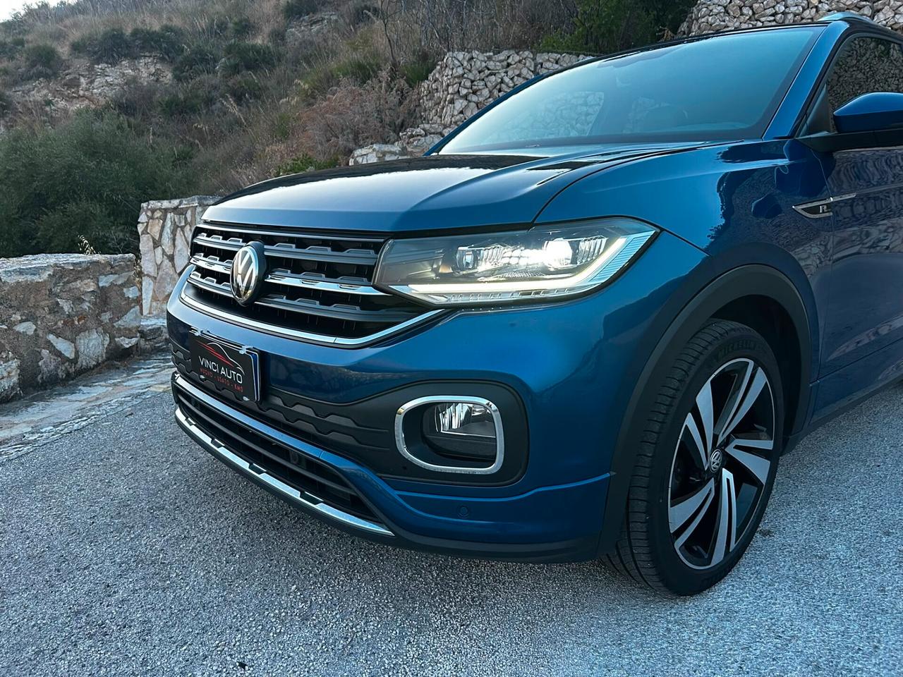 Volkswagen T-Cross 1.6 TDI Advanced R LINE PLUS
