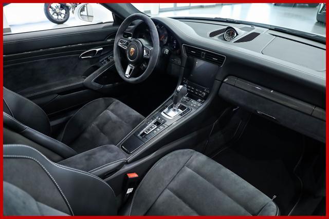 PORSCHE 991 3.0 Carrera 4 GTS Coupé