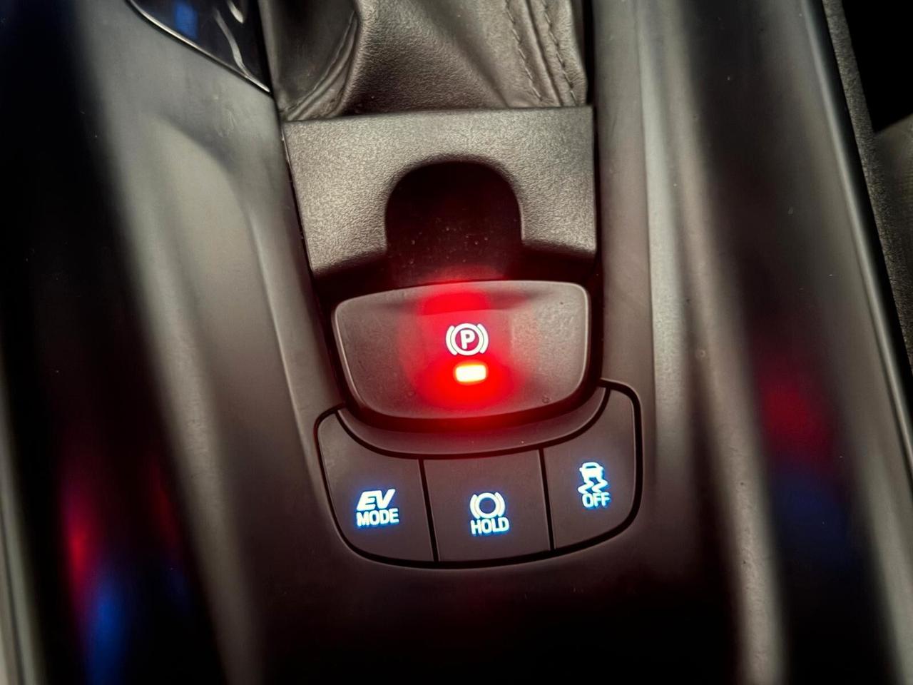 Toyota C-HR 1.8 Hybrid E-CVT Active