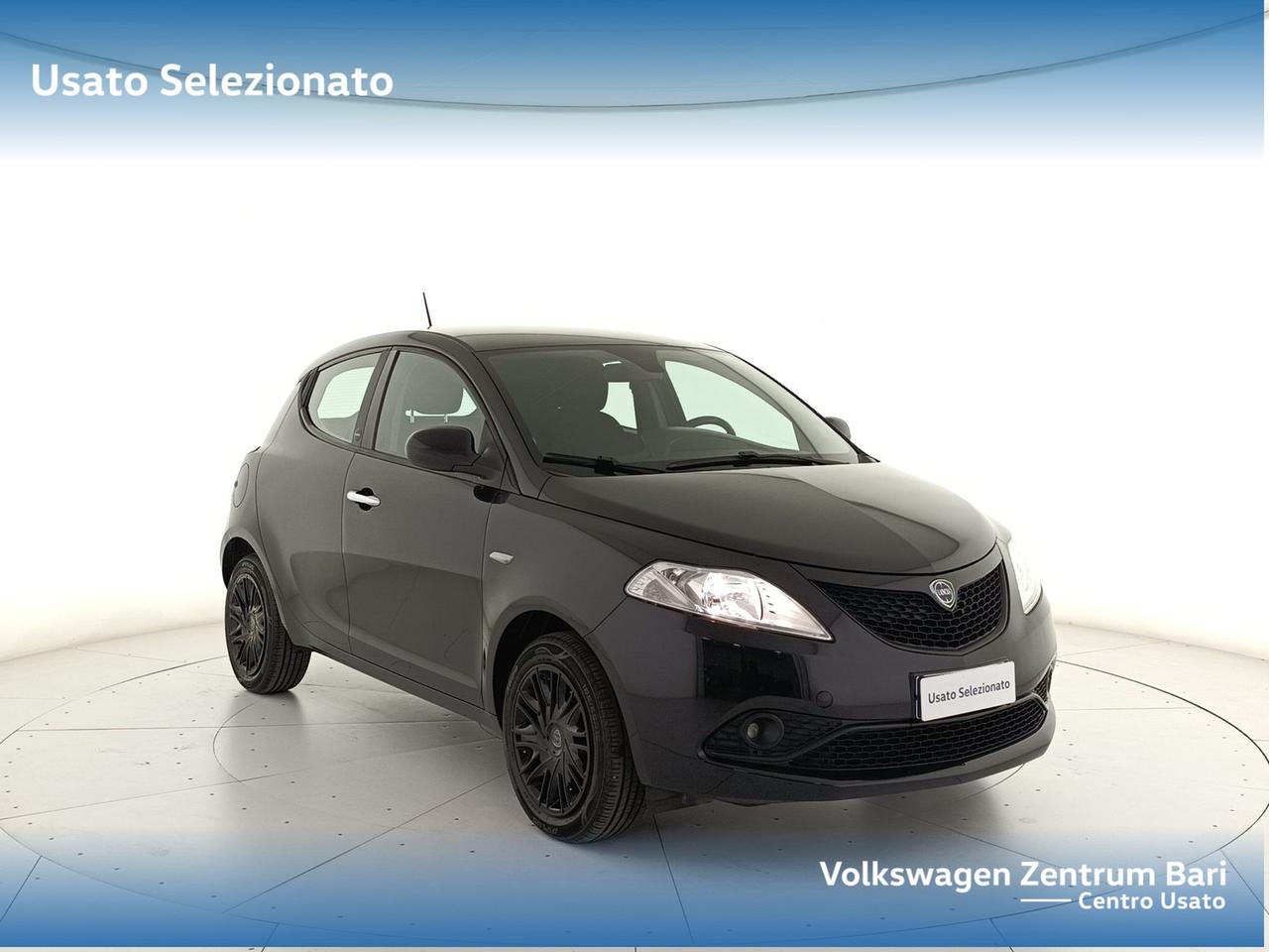 Lancia Ypsilon 1.0 firefly hybrid gold s&s 70cv
