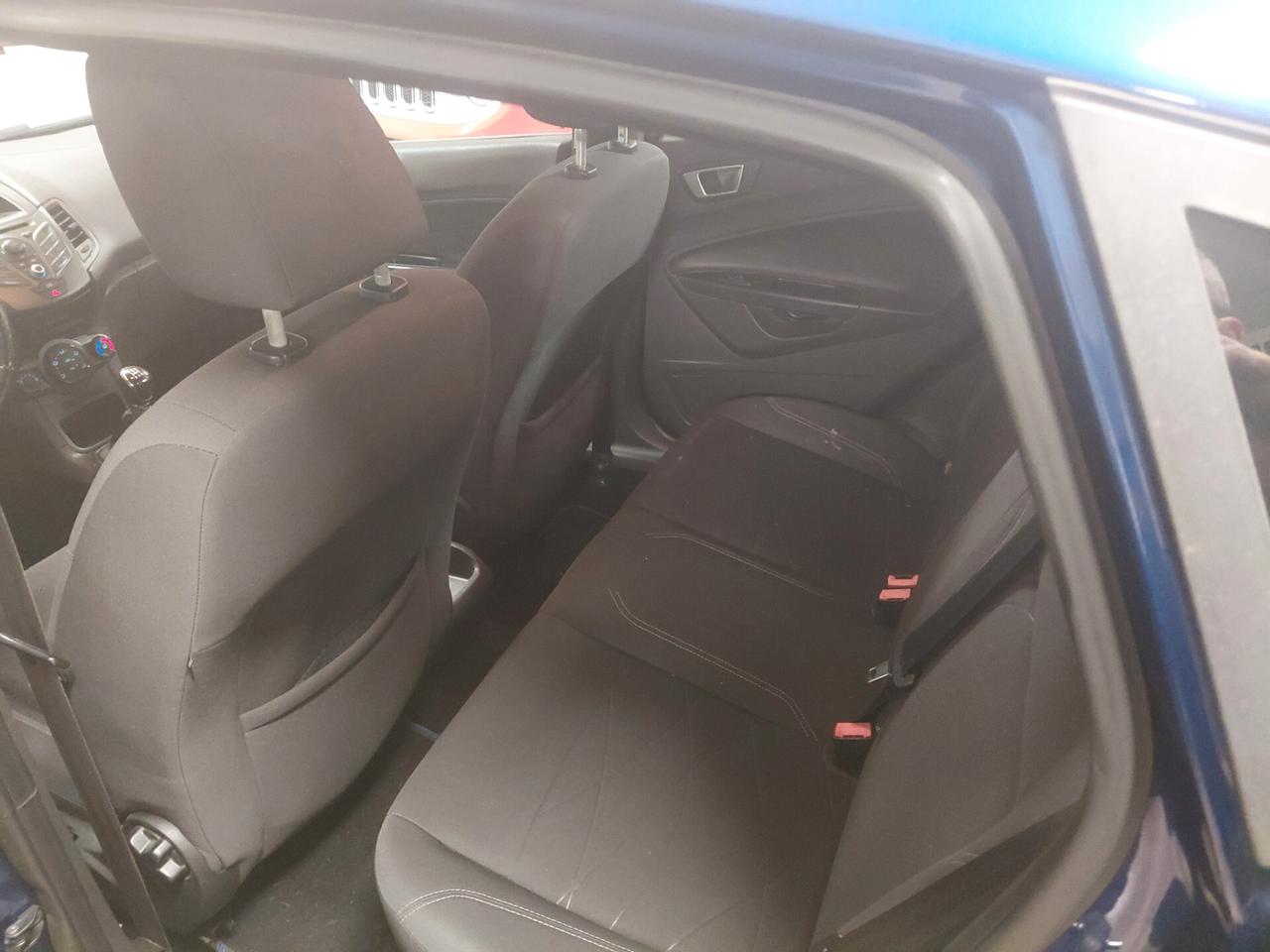 FORD FIESTA ANNO 2014 DS 1.5 ADATTA NEOPATENTATI KM 142 MILA