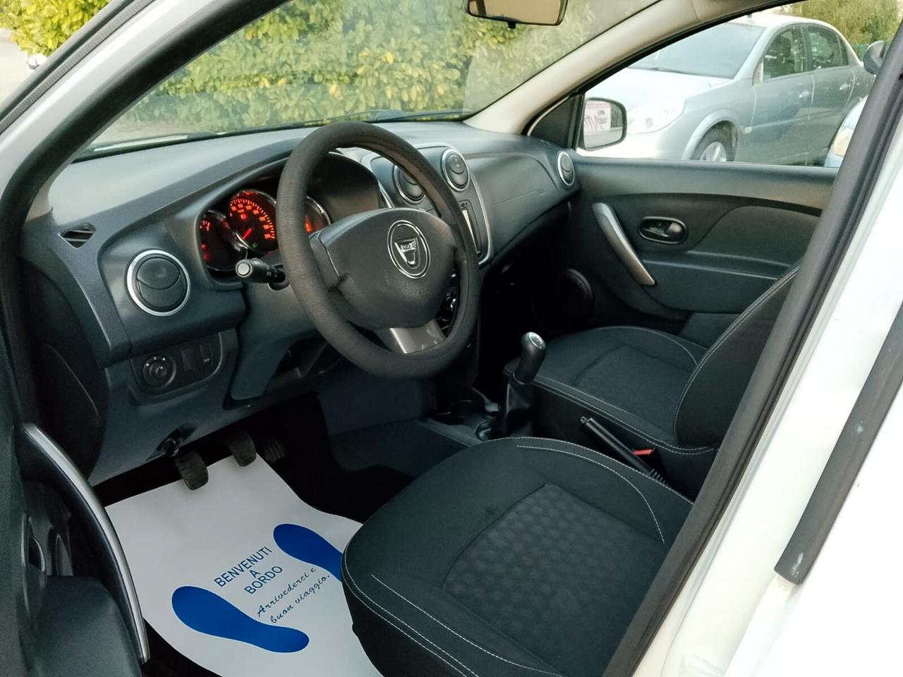 Dacia Sandero 1.5 dCi-179.000-NEOPAT-2014