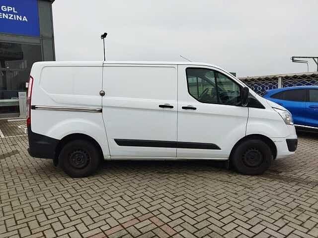 Ford Transit Custom 270 2.0 TDCi 130 PC Furgone Titanium