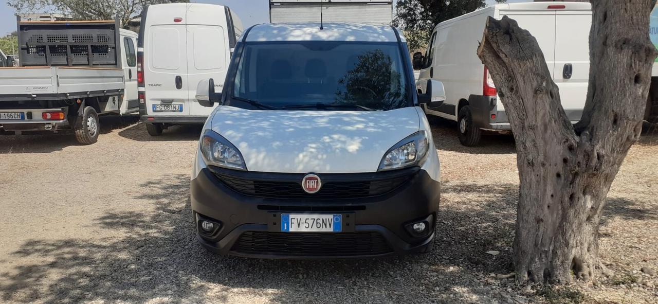 Fiat doblò 2019 - 1.6 mjt Lb automobili
