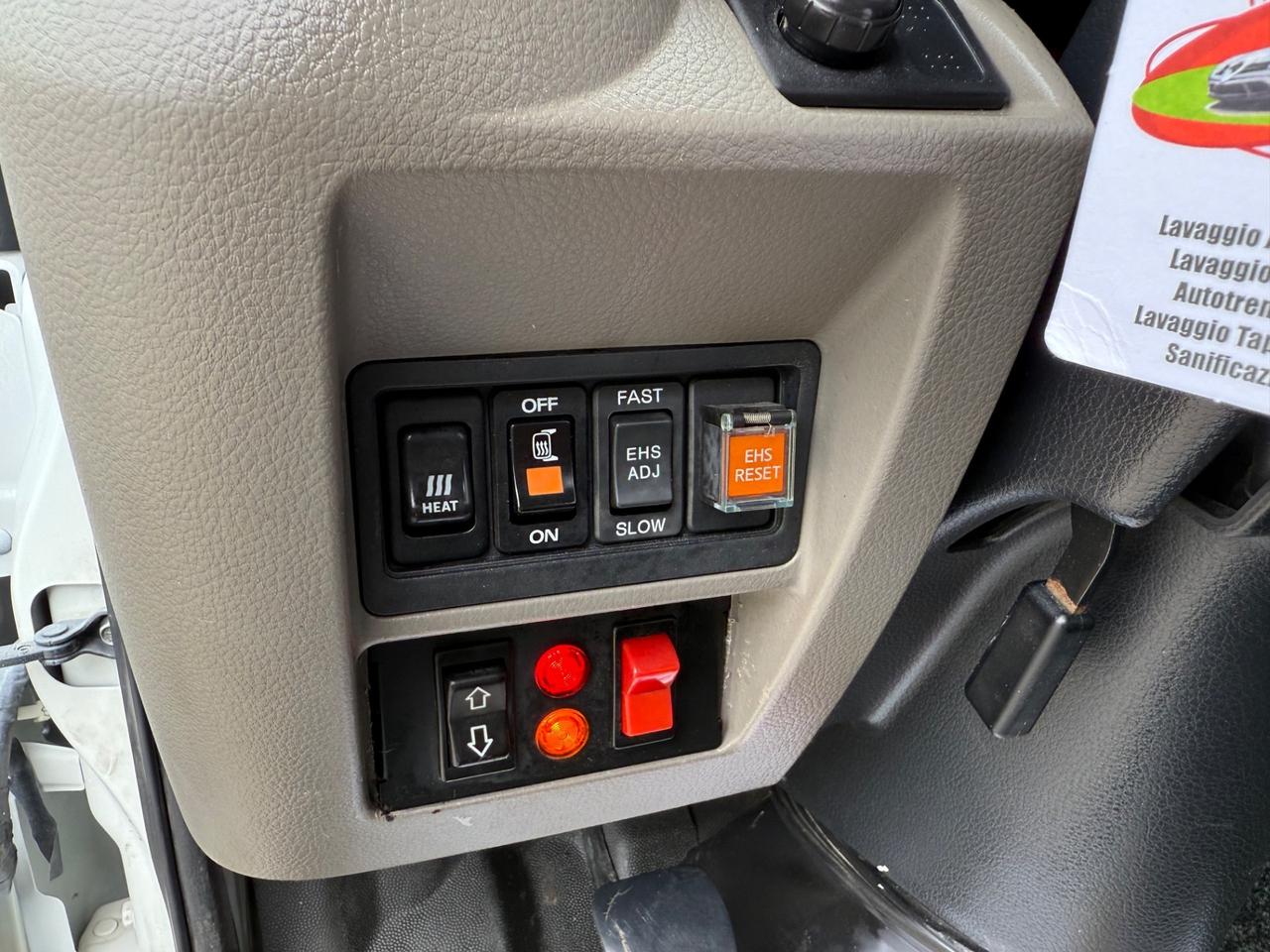 Nissan Cabstar Ribaltabile con Gru 35.15