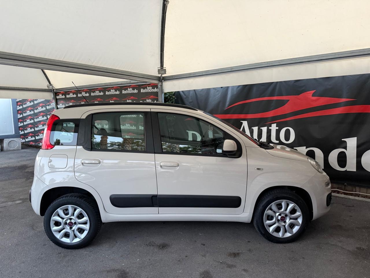 Fiat Panda 0.9 TwinAir Turbo Natural Power Lounge