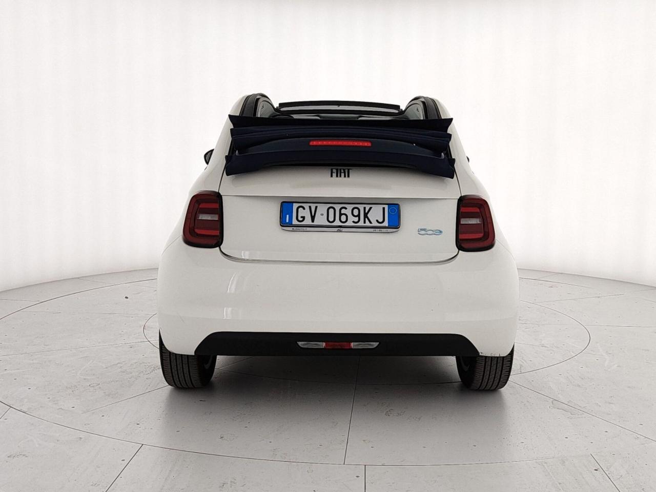 Fiat 500e Cabrio 23,8 kWh
