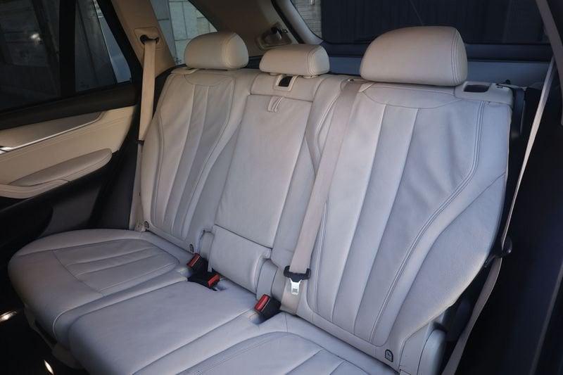 BMW X5 BMW X5 xdrive30d Business 258cv auto 190KW ANNO 2014