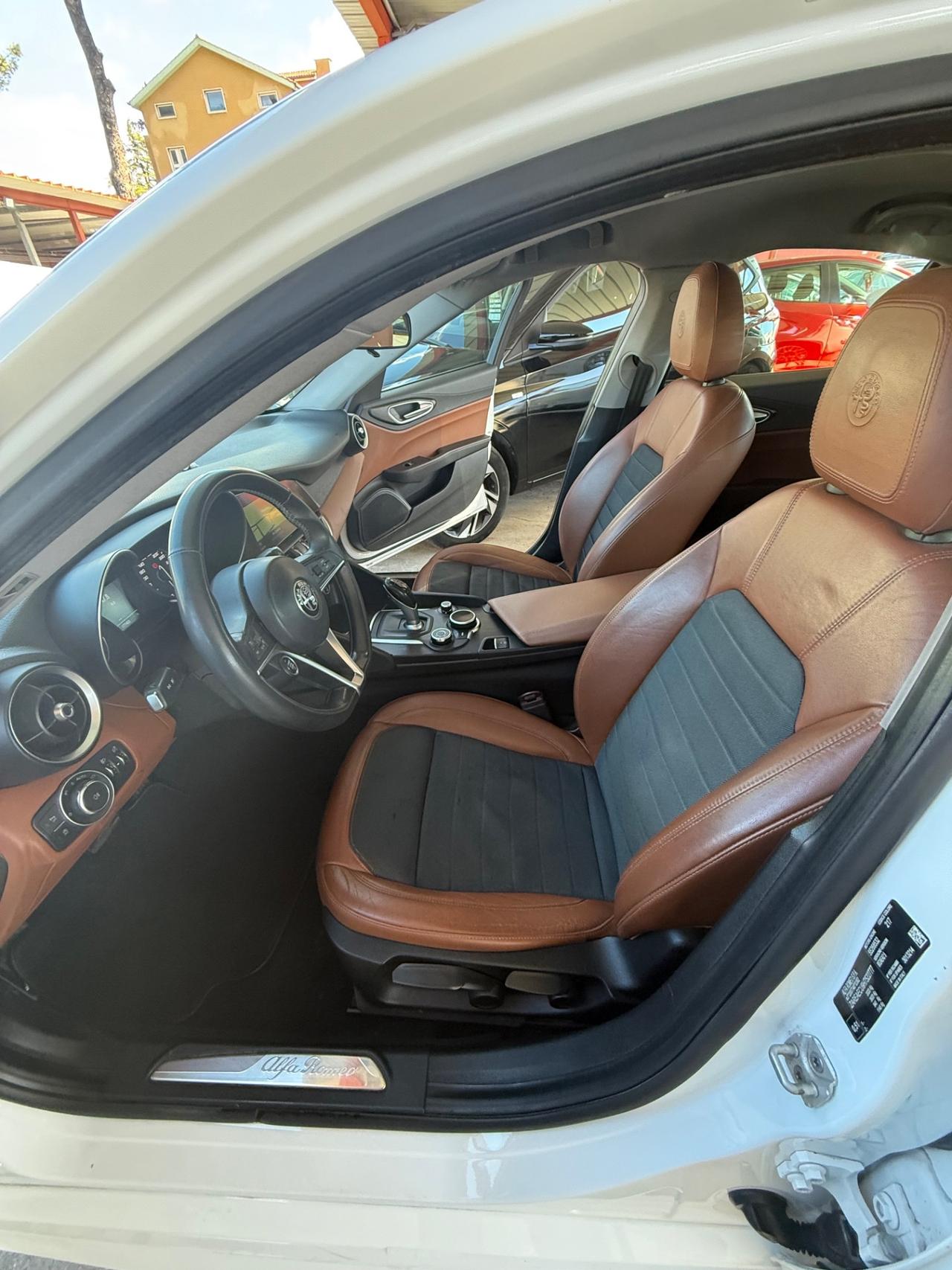 Giulia 2.2 150 CV/VELOCE /rate/permute/E6