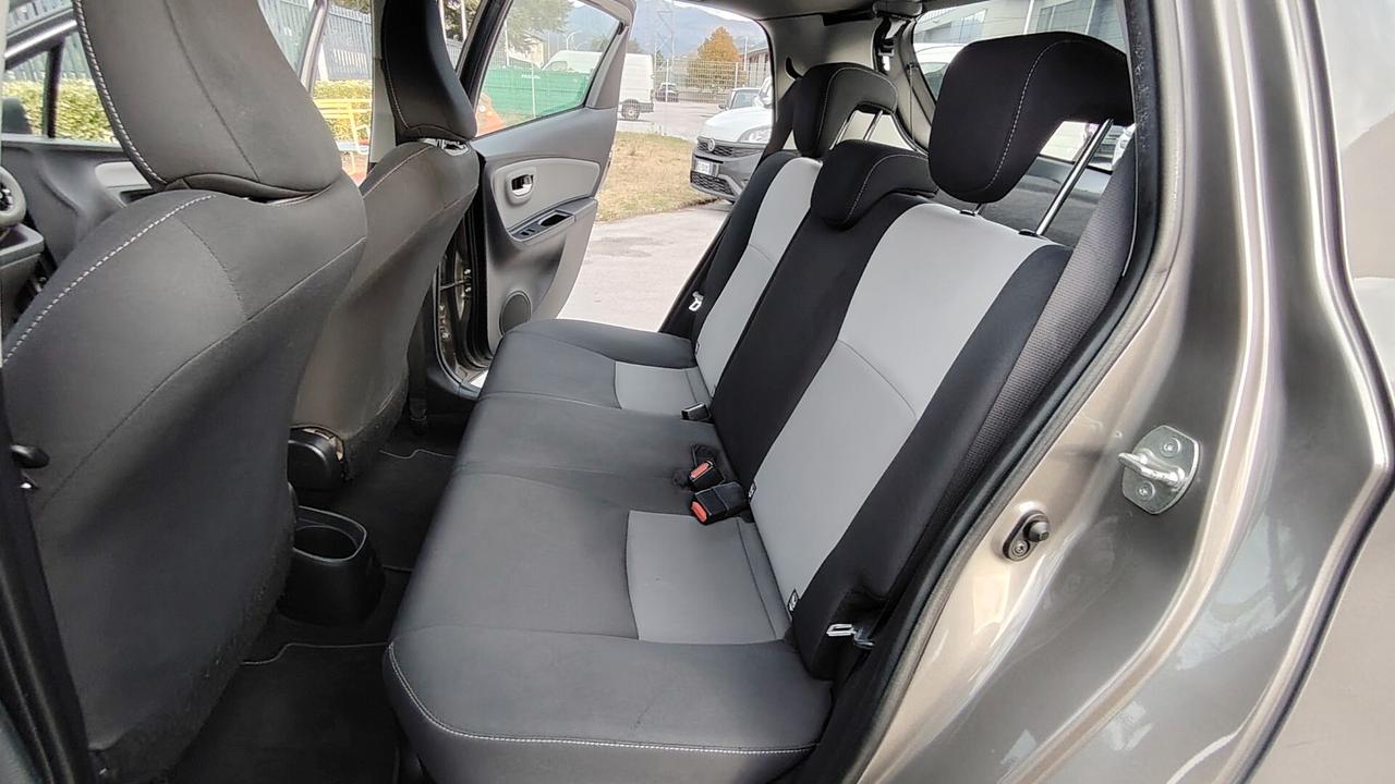 Toyota Yaris 1.5 Hybrid 5 porte Business