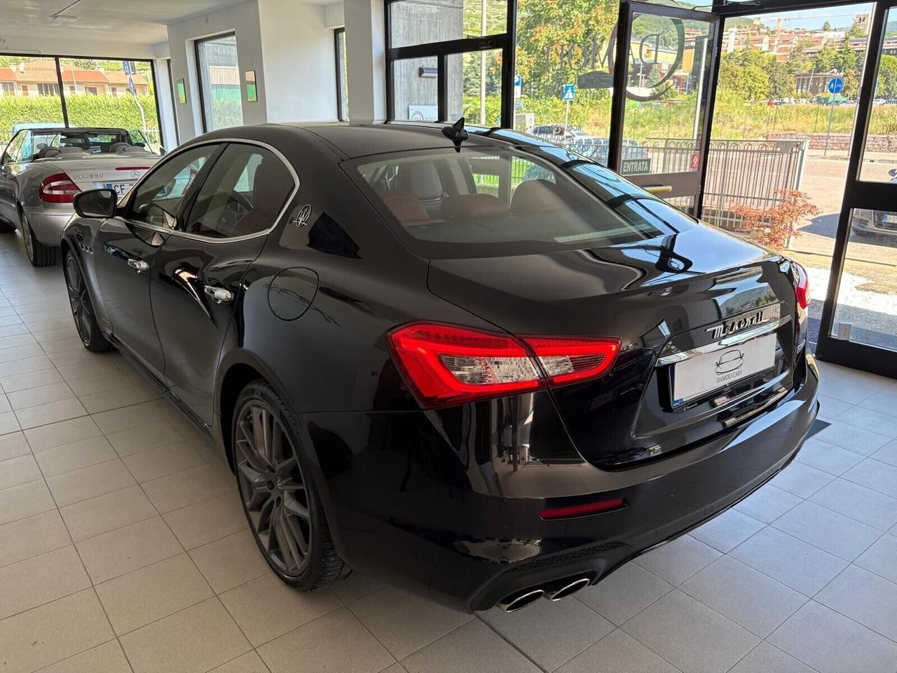 Maserati Ghibli GRANSPORT 3.0 V6 250cv - UNICO PRO