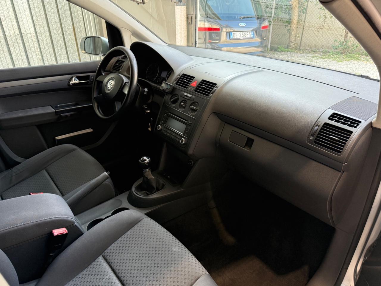 Volkswagen Touran Highline 1.9 Diesel