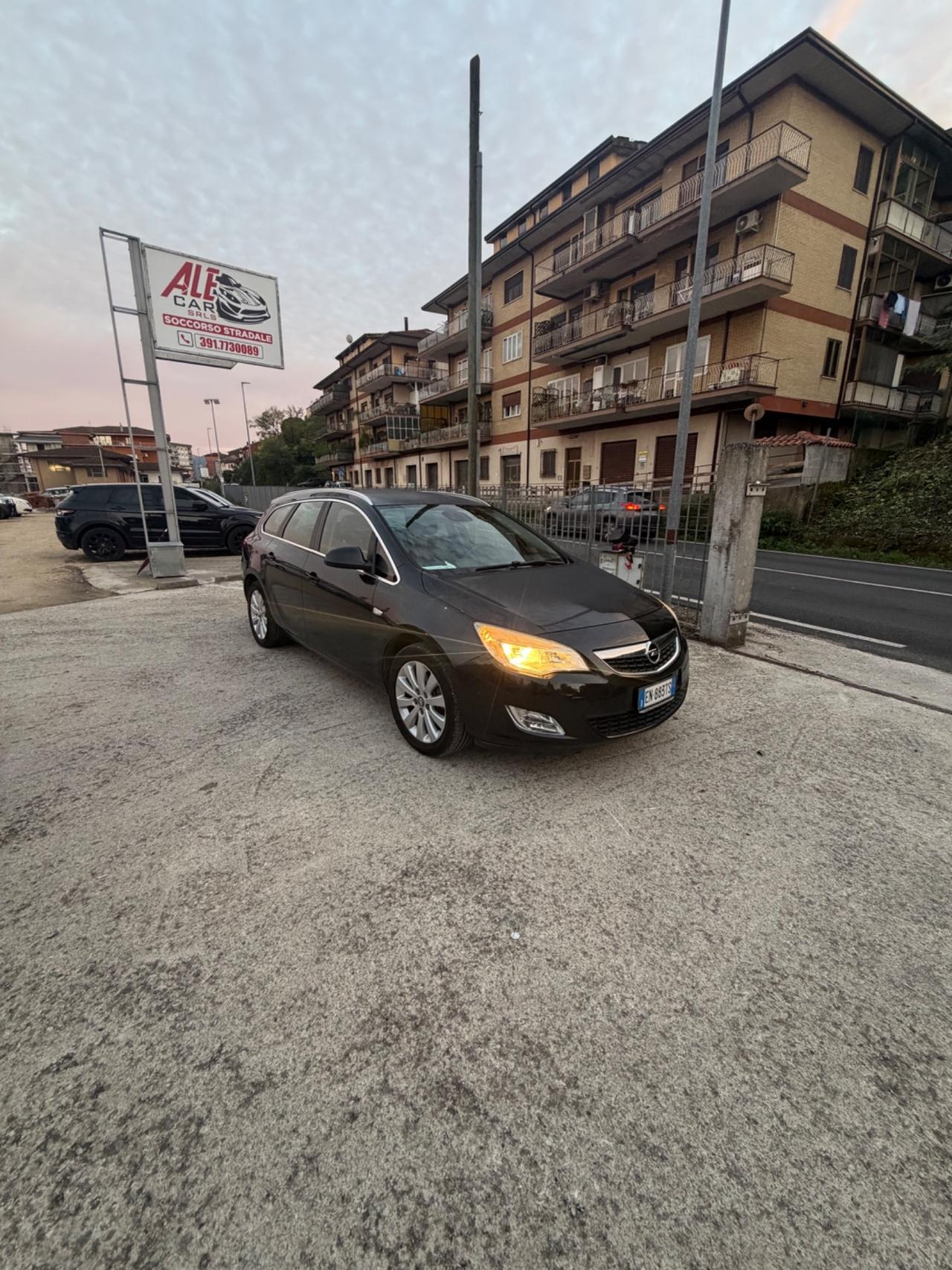 Opel Astra 1.7 CDTI 110CV 4 porte Cosmo Fleet