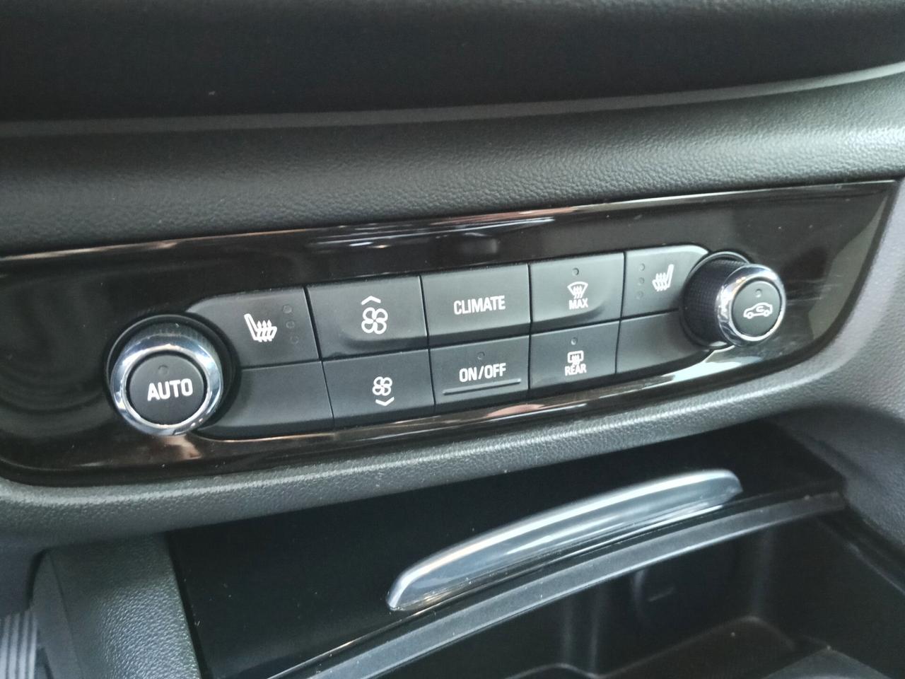 Opel Insignia 1.6 CDTI 136 S&S aut.Sports Tourer Business