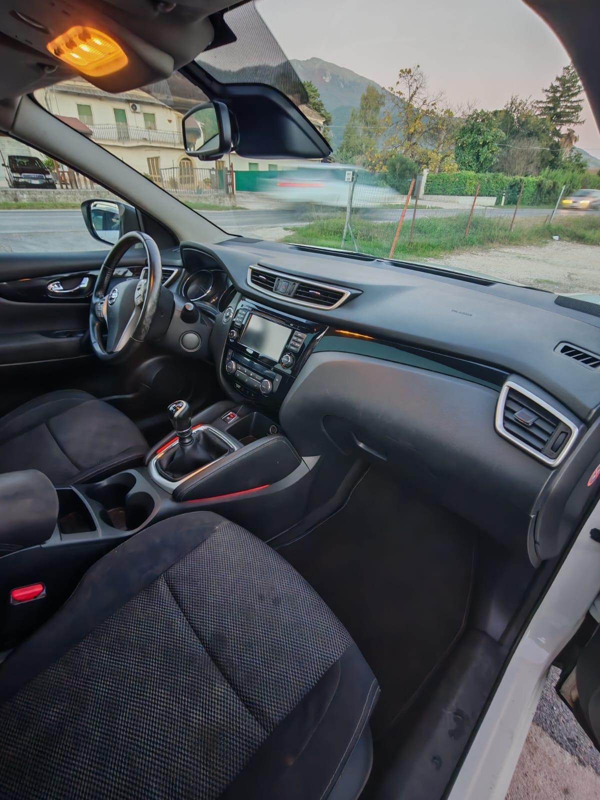 Nissan Qashqai 1.5 dCi Tetto navigazione full