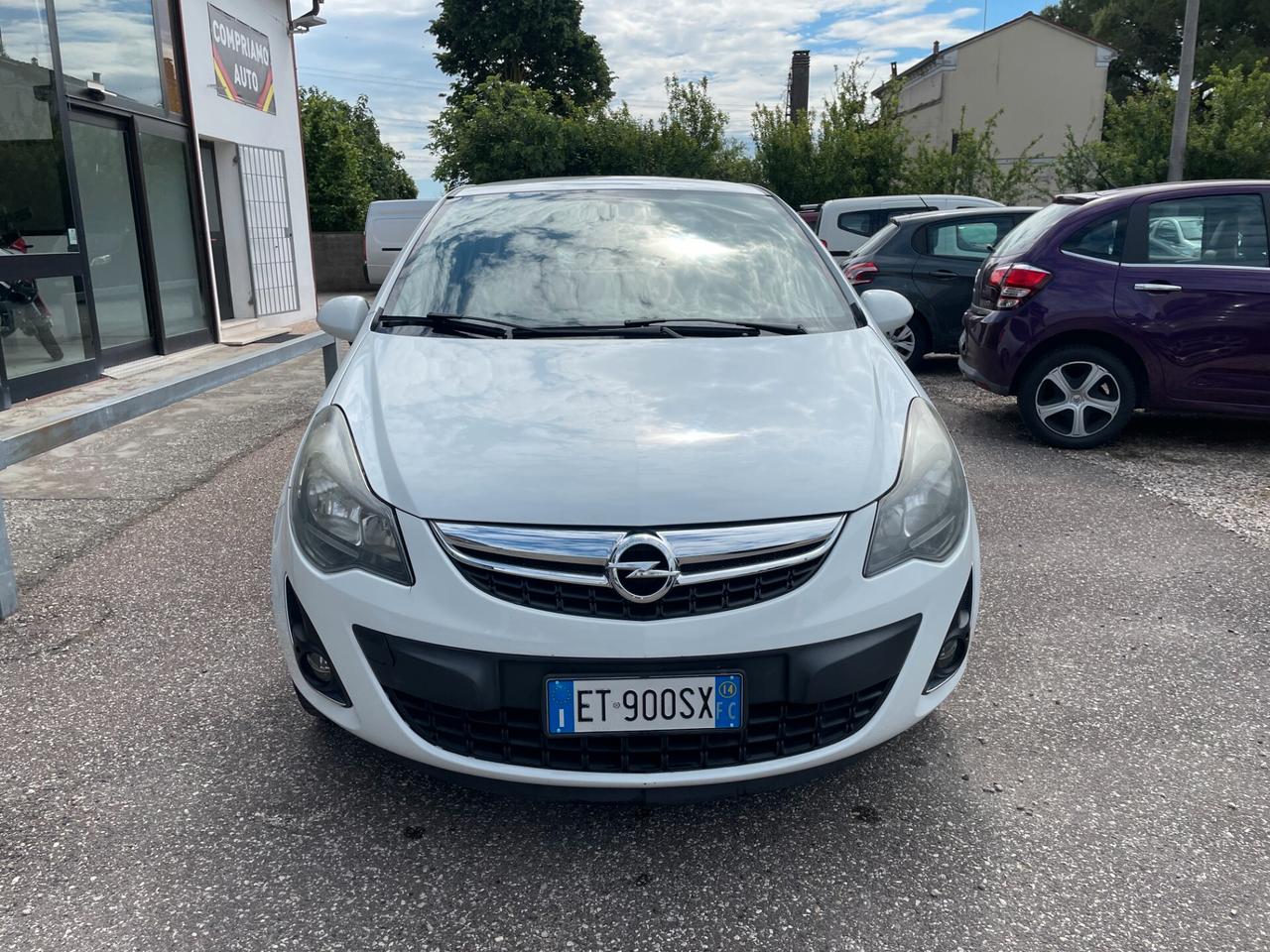 Opel Corsa 1.2 5 porte Edition IMP. METANO ANCHE NEOPATENTATI