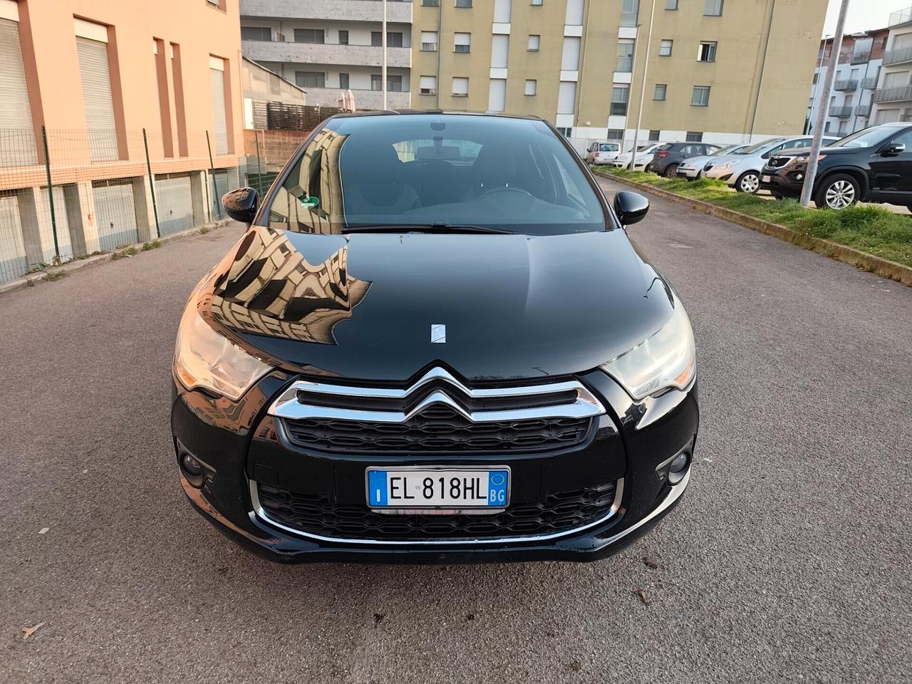 Ds DS4 1.6 VTi 120 CV euro 5 neopatentati