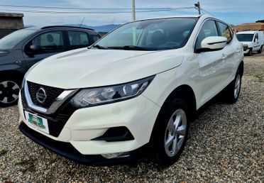 Nissan Qashqai 1.5 dCi 115 CV - Bianco perla - Telecamera posteriore