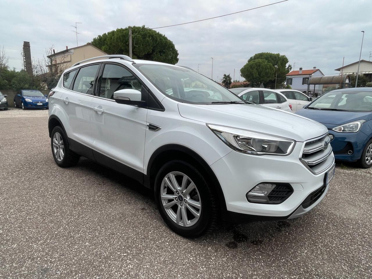 Ford Kuga 1.5 TDCI 120 CV S&S 2WD Titanium