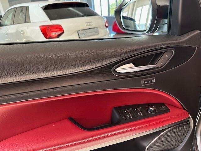 Alfa Romeo Stelvio 2.2 Turbodiesel 210 CV AT8 Q4 Super