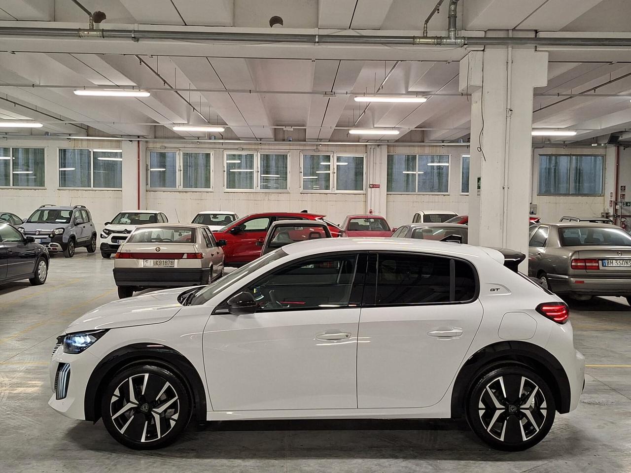 Peugeot 208 1200 mhev Hybrid 101CV GT e-DCS6 Km.0