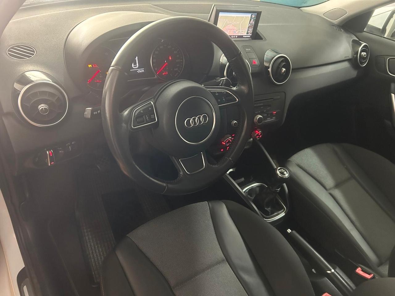 Audi A1 1.2 TFSI Ambition unico proprietario Sportback ok neopatentati 5 porte