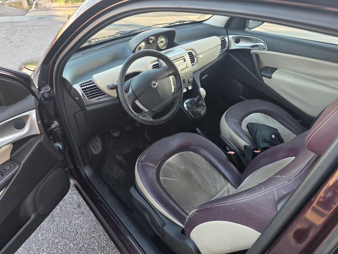 Lancia Ypsilon 1.2 benzina