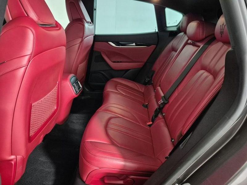 Maserati Levante Diesel 3.0 V6 250cv auto